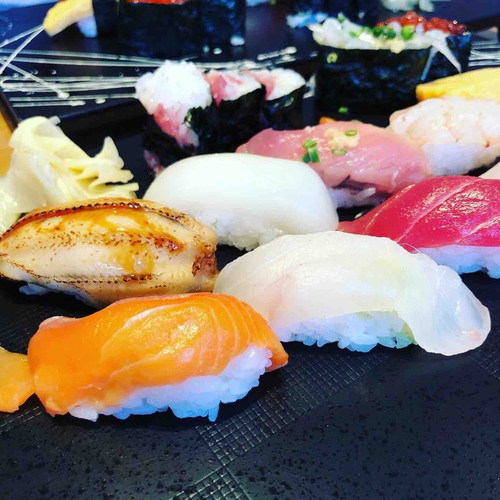 Sushi love