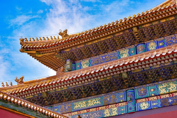 Colorful Chinese roof