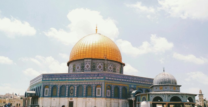 The Gate of the heaven