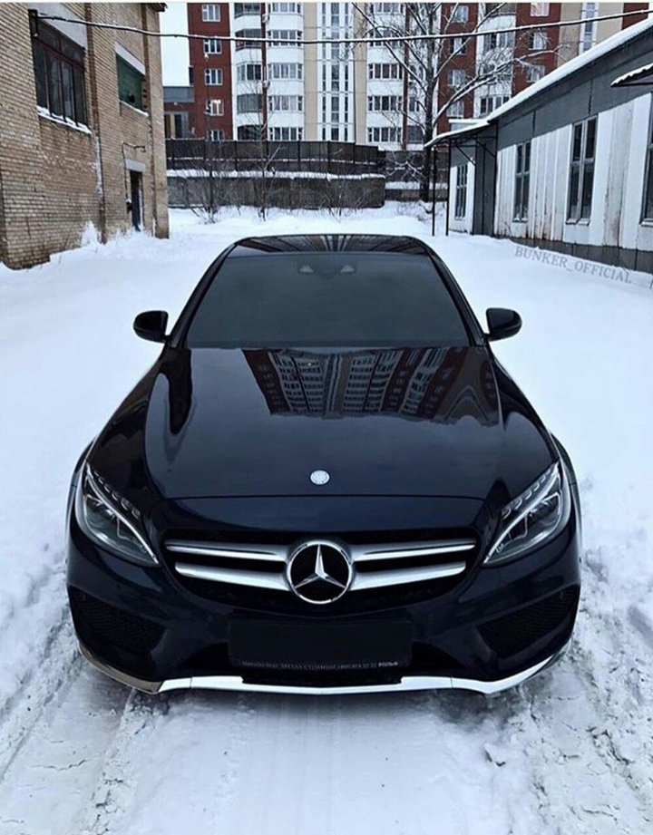 Mercedes C-Class
cars