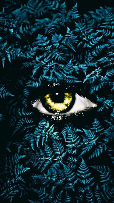 scary eye blue