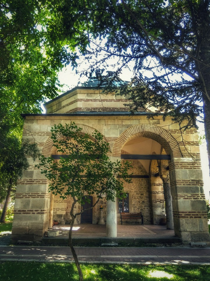 Kurşunlu Library