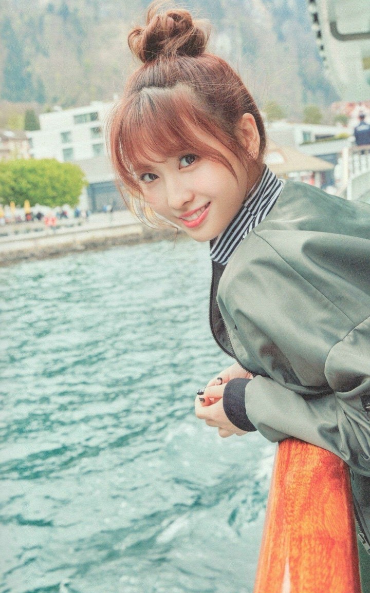 Momo (twice)