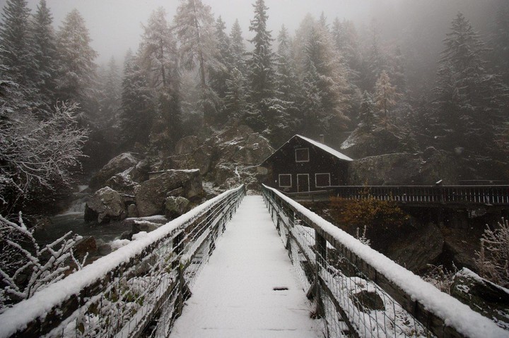 snowing