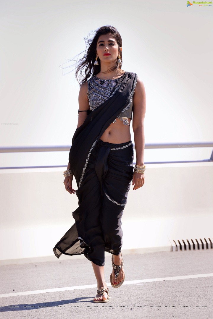 POOJA HEGDE