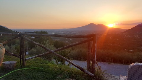 Vesuvio al tramonto