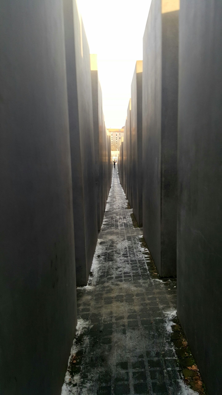 Holocaust Monument