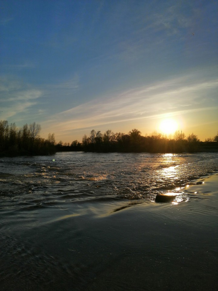 Warmer and water