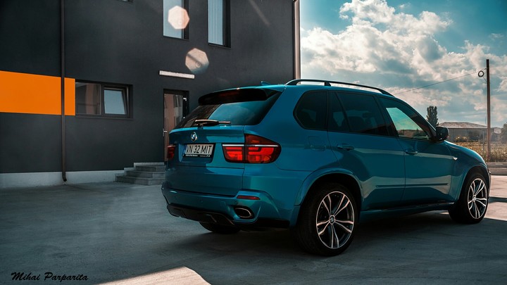 BMW