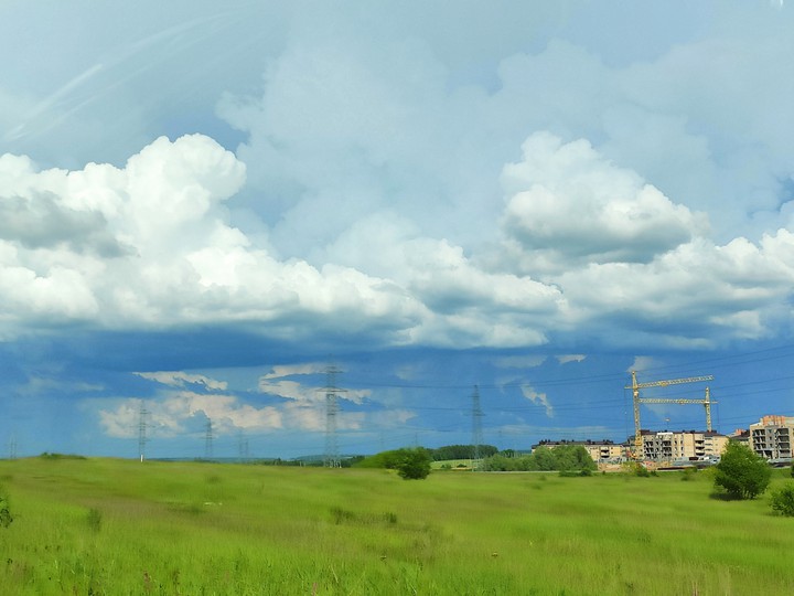 dream under the clouds