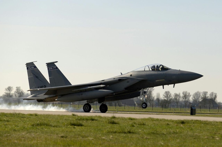 F-15