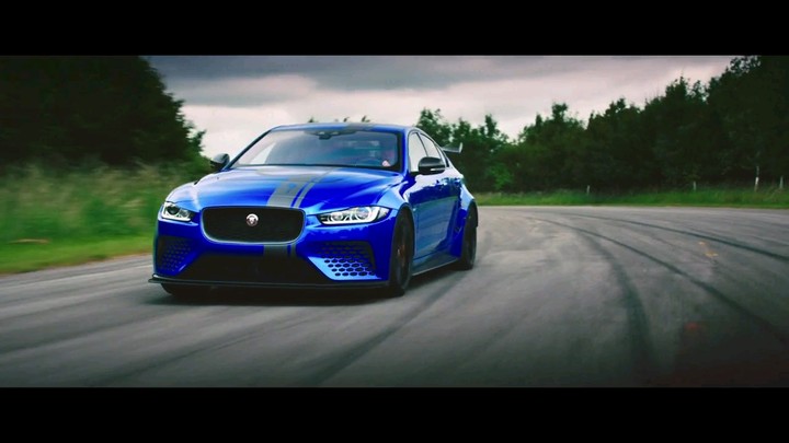 Jaguar XE SV Prototype