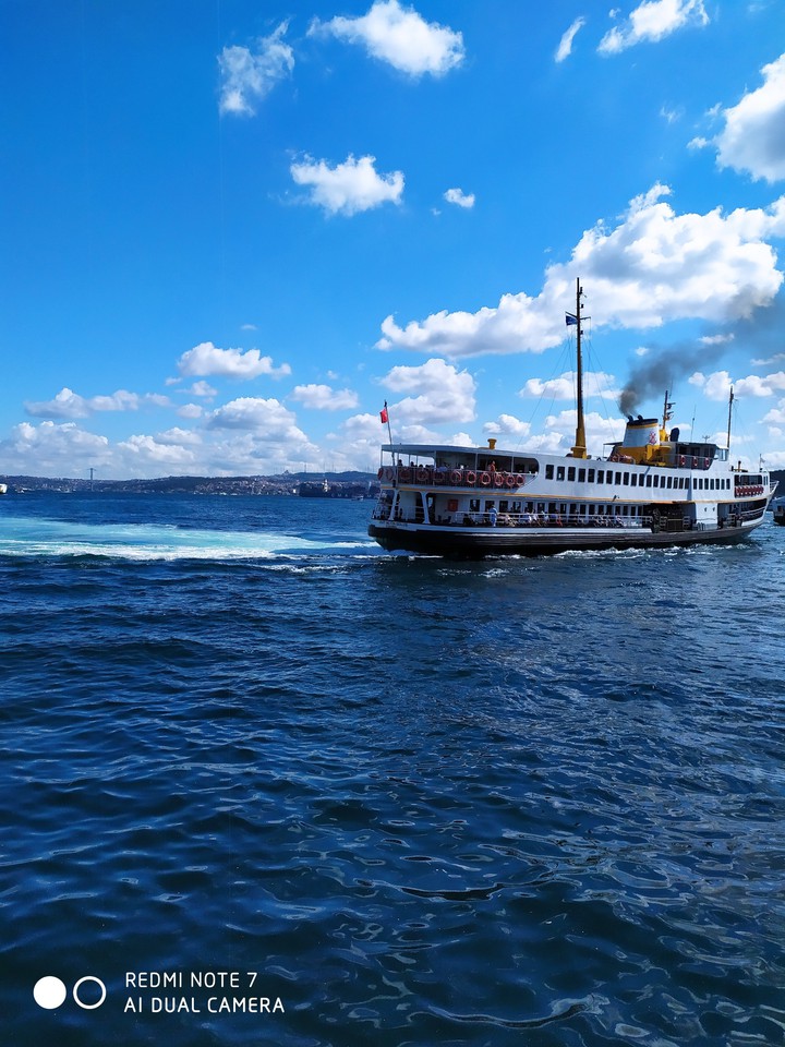 İstanbul'da Gemi Manzarasi