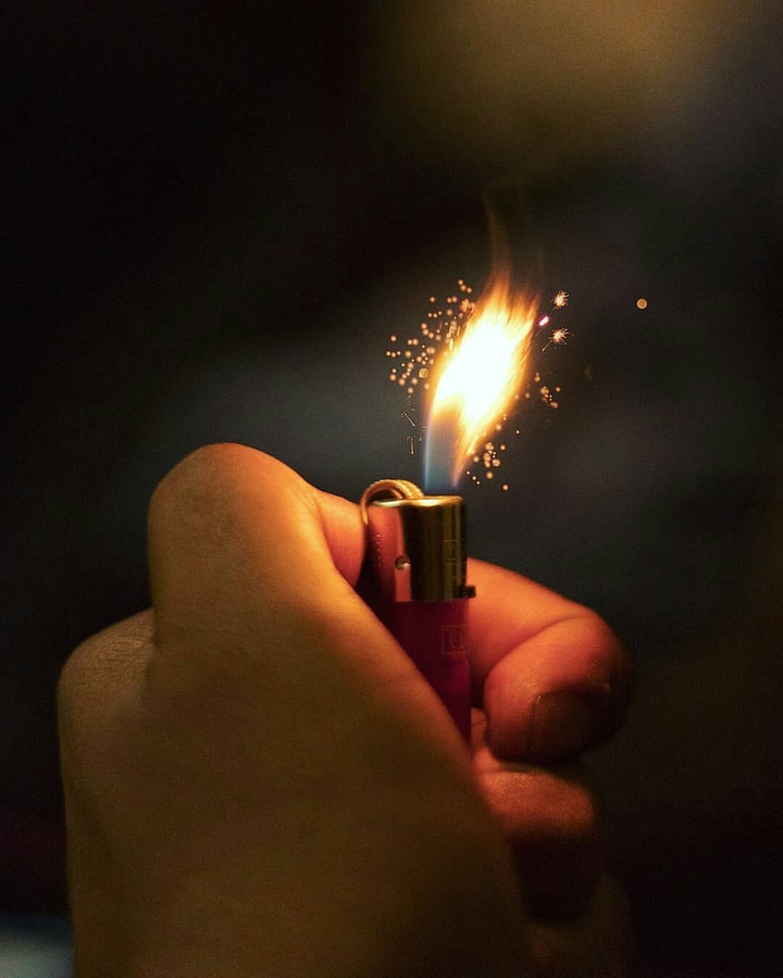 lighter lightning