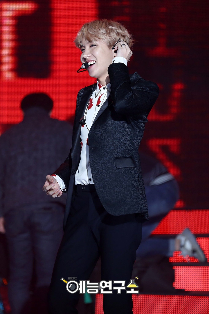 BTS~J-Hope