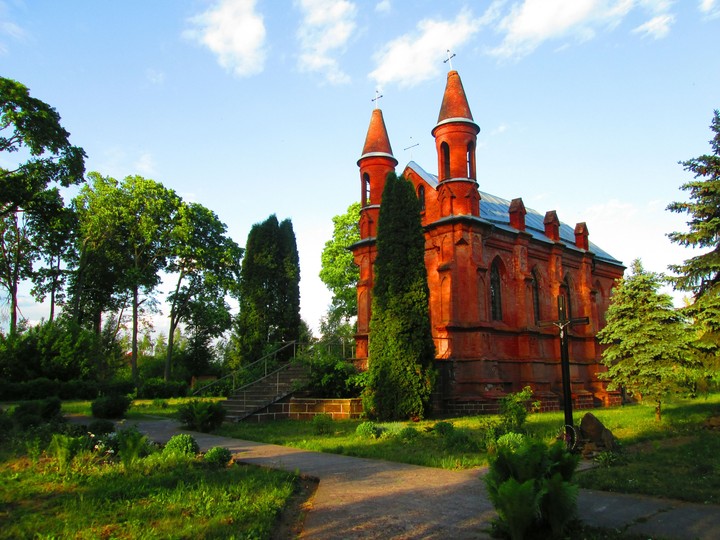 костел