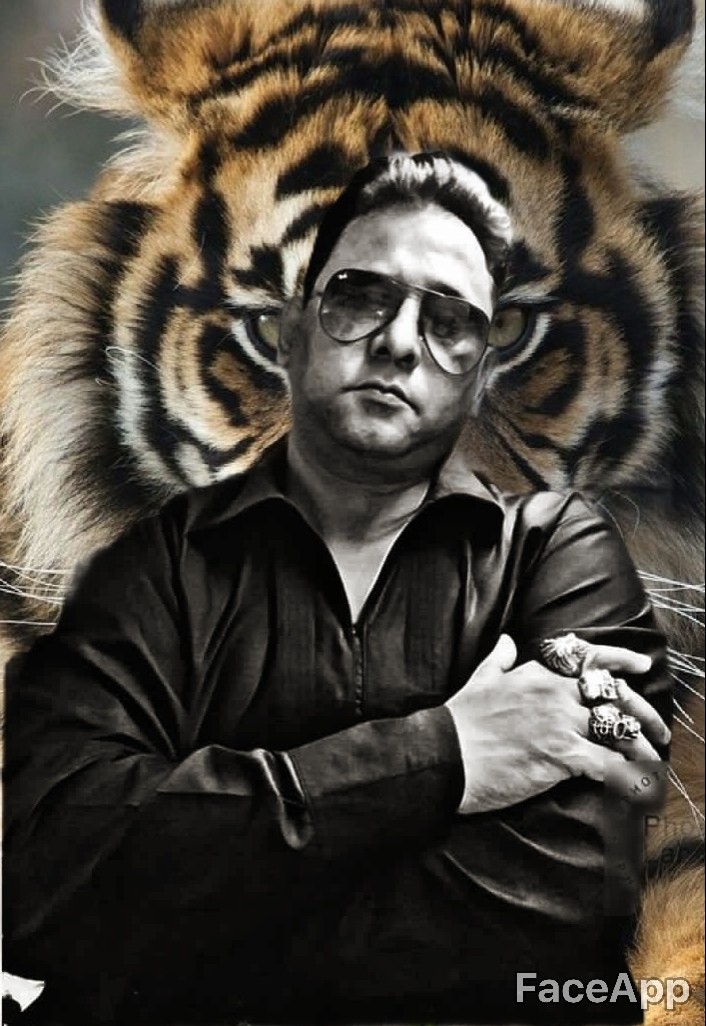 yaseen loves tiger