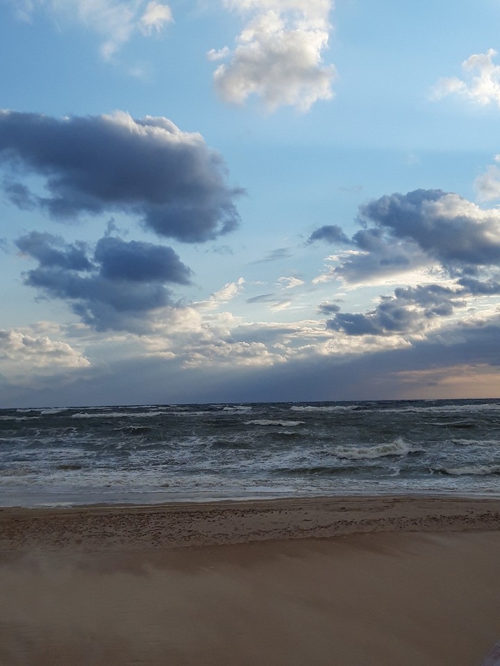Mesmerizing sea