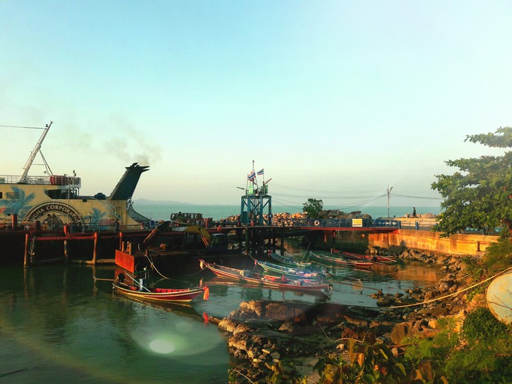 Thai sea