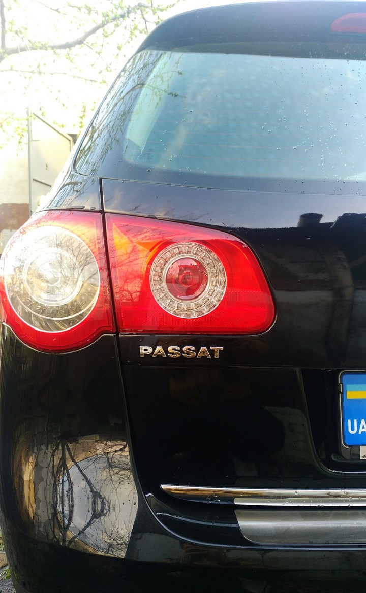 VW Passat