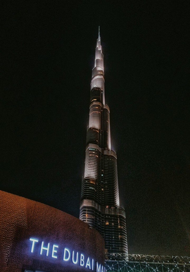 Burj Kalifa-Dubai