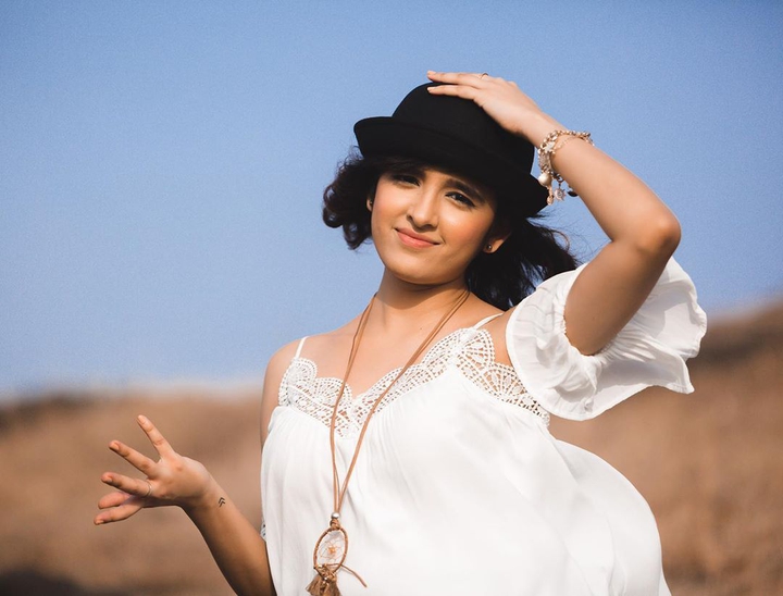Shirley setia