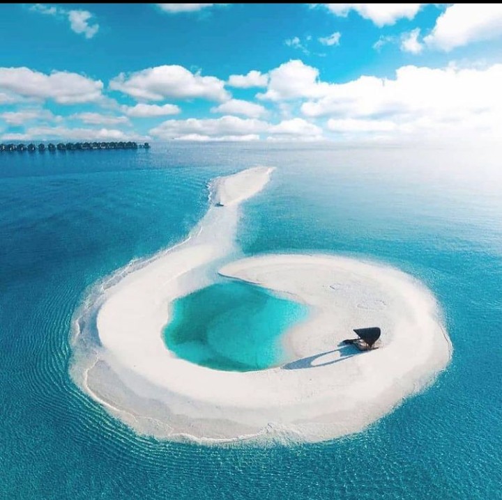 PRETTY SAND BAR
