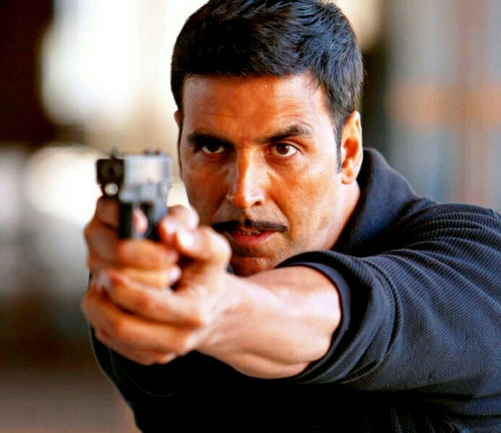 Akshay kumar