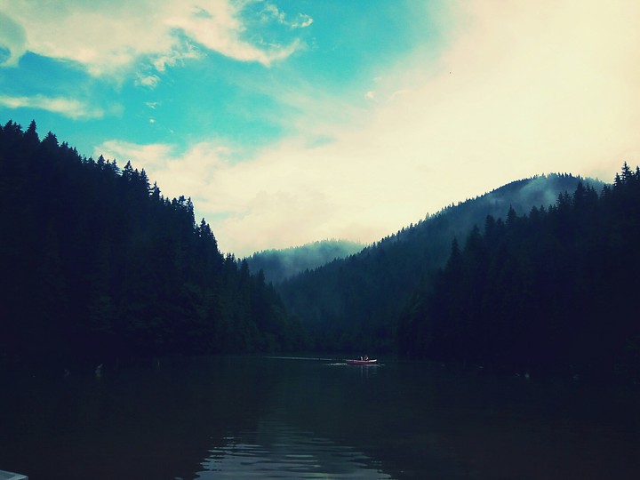 The red lake!