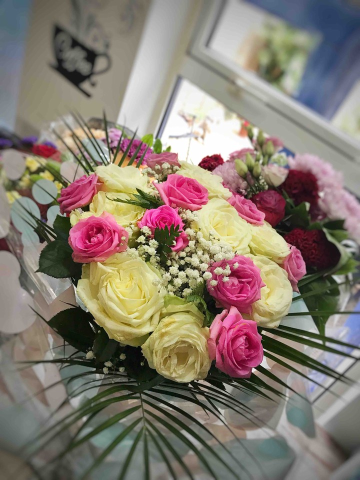 Flowers Roses