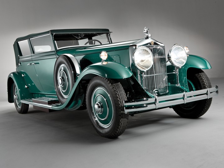 1931 Minerva convertible sedan