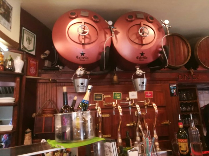 Bar