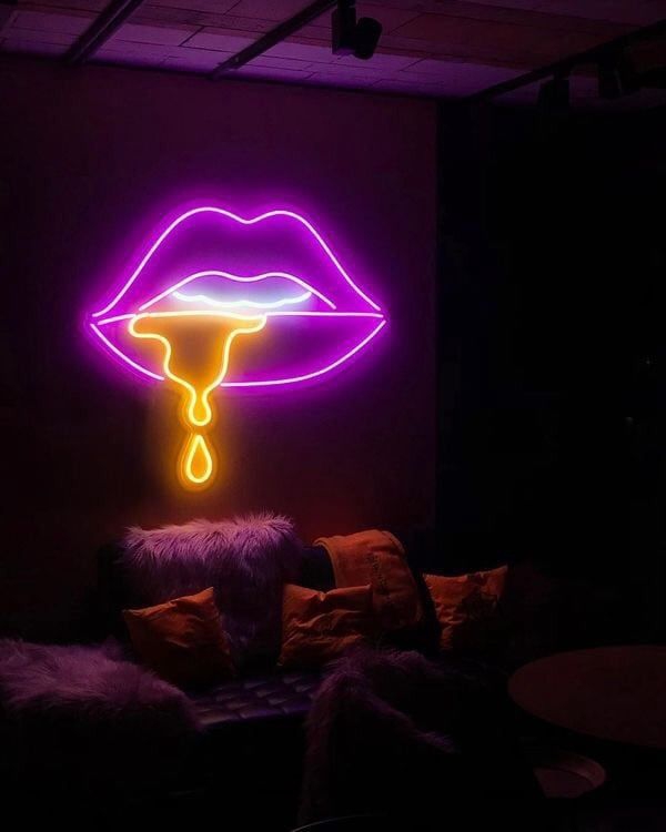 Neon Mouth