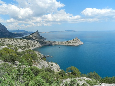 море