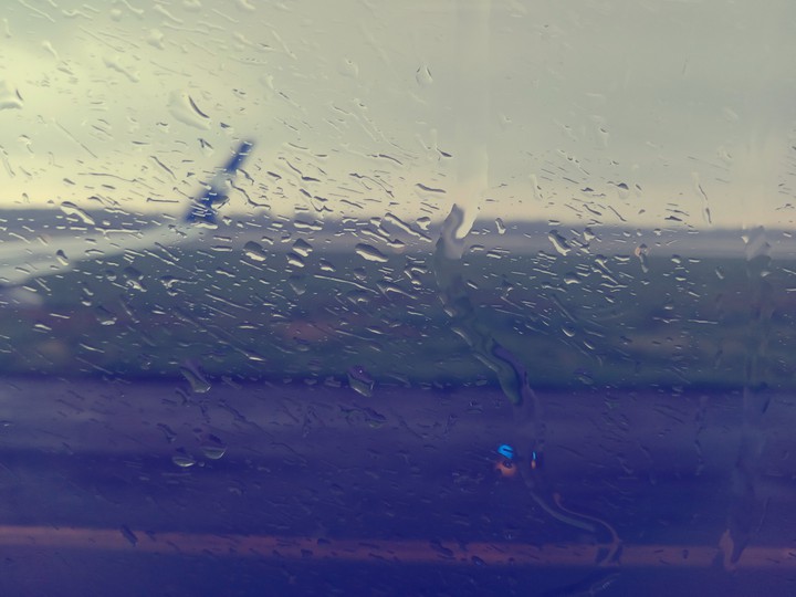 rainy flight
