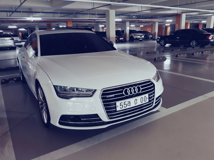AUDI A7