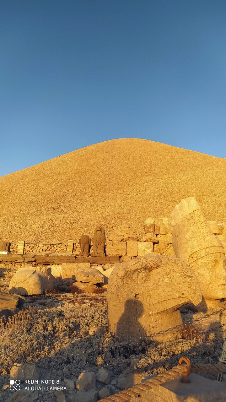 Nemrut Dağı Tümülüsü
