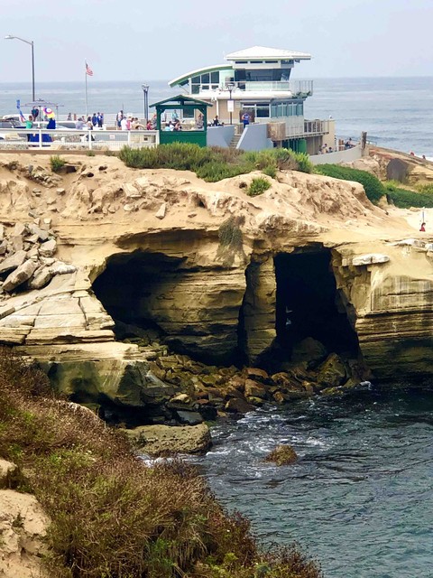 Las Cuevas