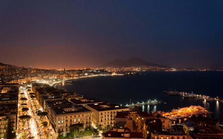 napoli night view