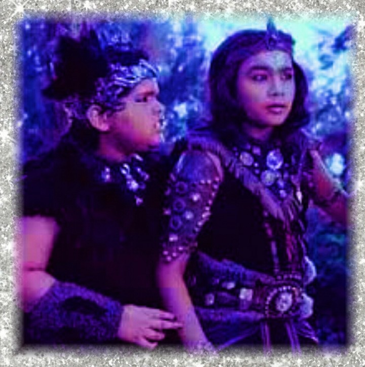 :) onscreen BFF