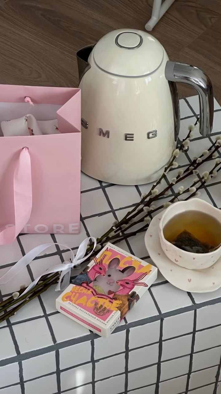 .