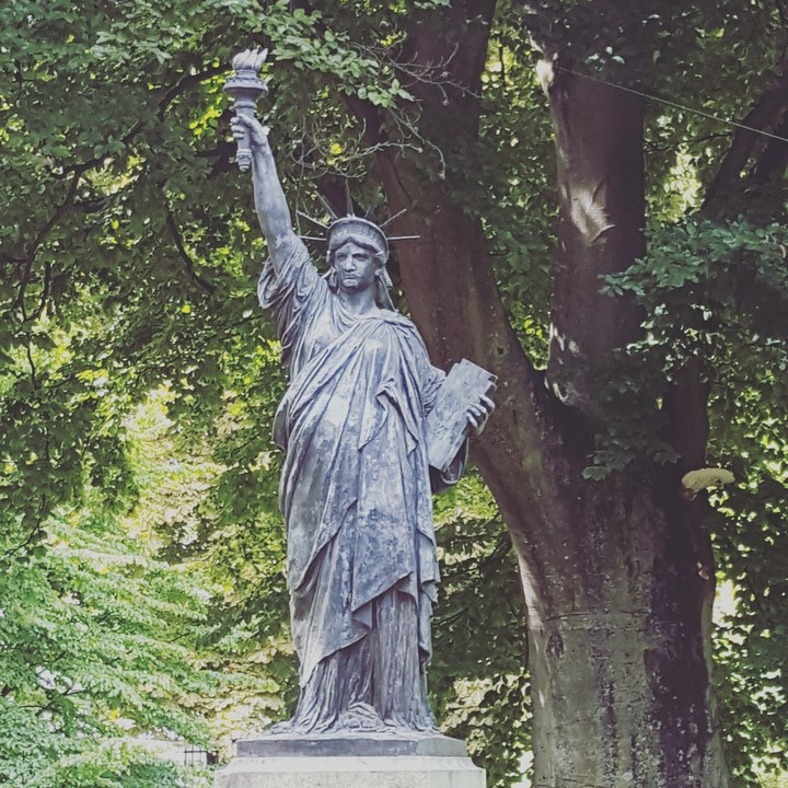 La statue de liberté à Paris