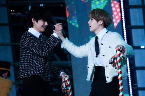 V and Suga