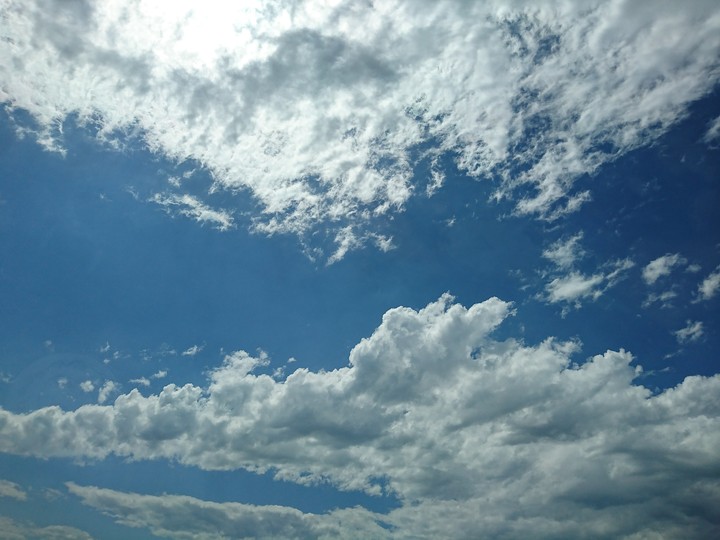 今日の空