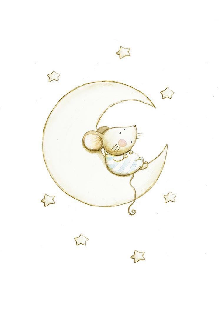 a mouse and the moon