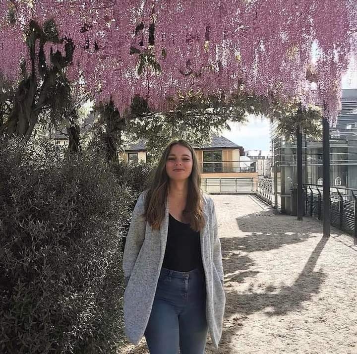 .