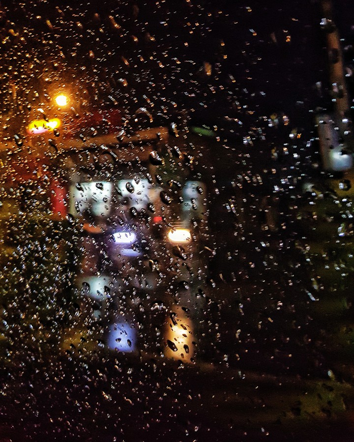 A rainy night in the City