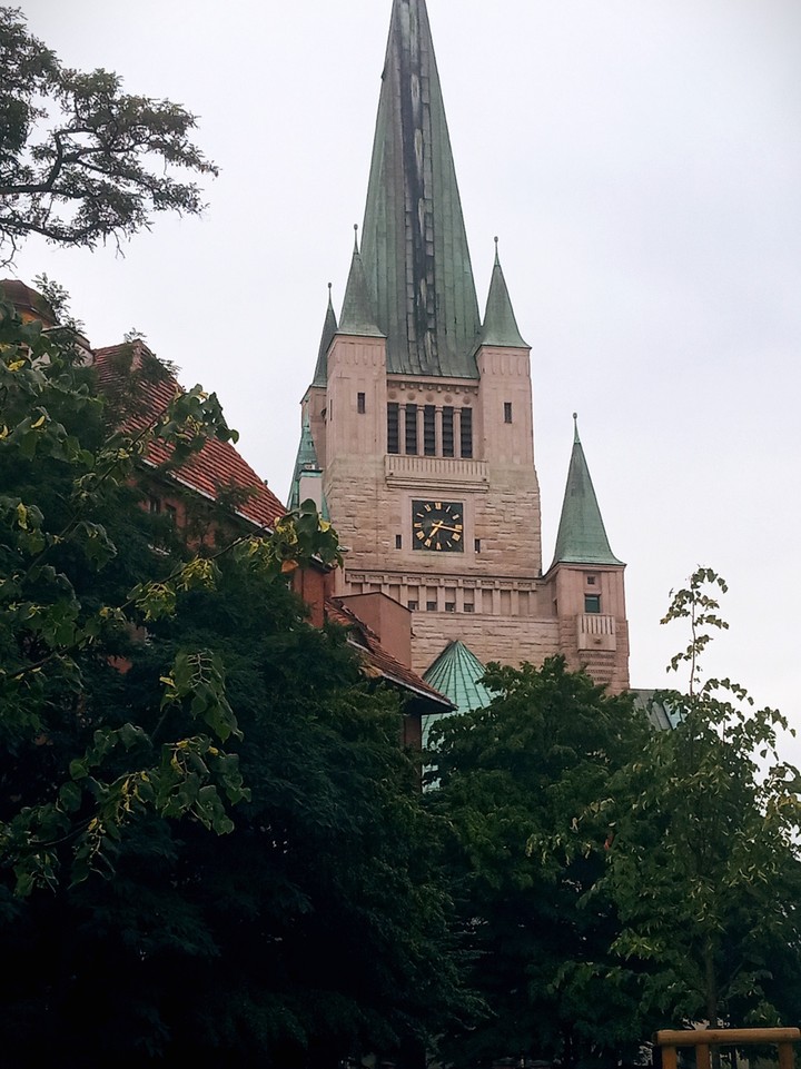 walk to work