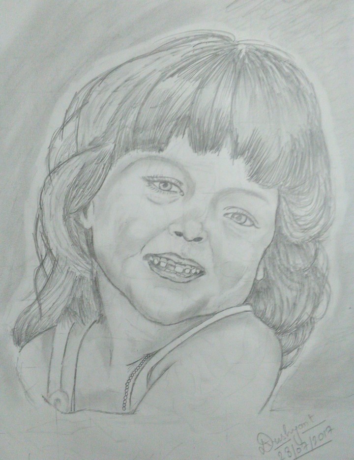 sketch of a cute baby girl