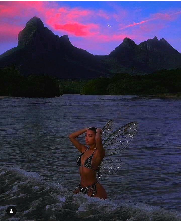 .
